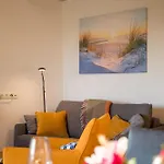 Gulfhof Wangermeer 1 Lotta *