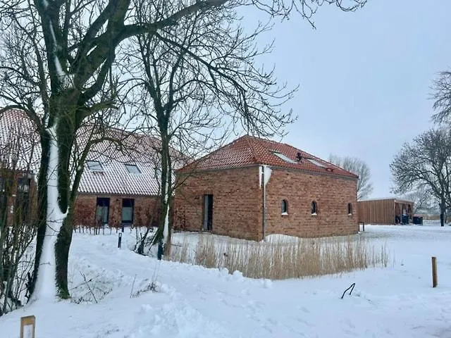 Gulfhof Wangermeer 1 Lotta * Hohenkirchen